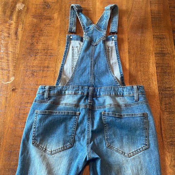 Mossimo Denim Overalls - Picture 4 of 8
